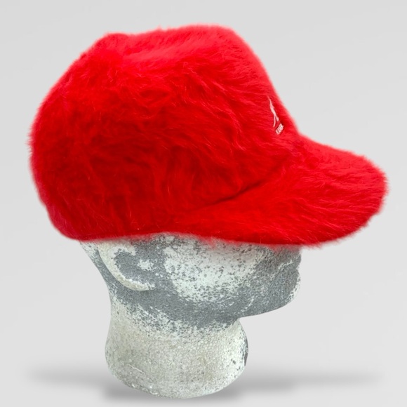 Men’s Kangol Red | White Furgora Links Cap NWT - Picture 2 of 4